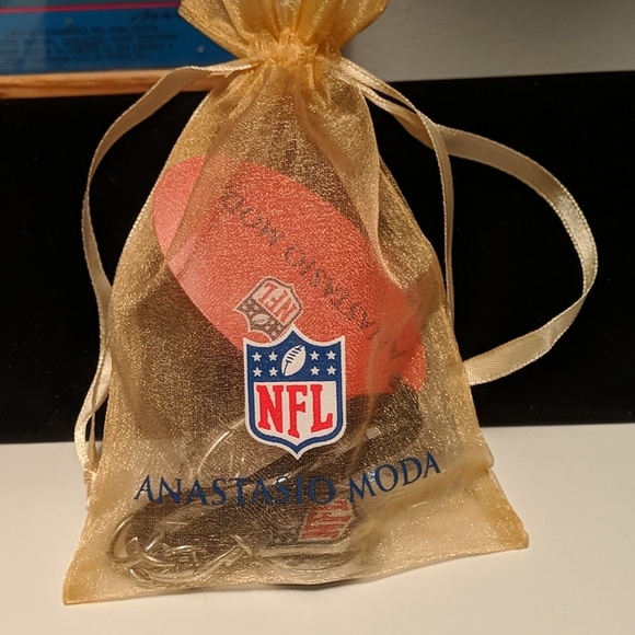 Anastasio Moda NFL Eagles Keychain - Picture 6 of 6
